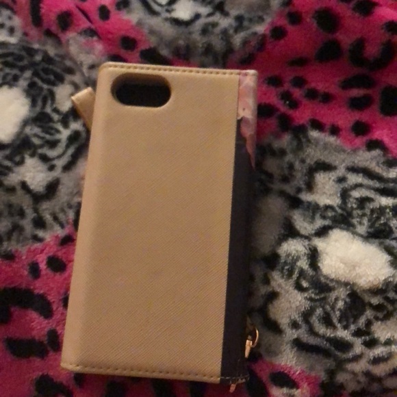 Wallet iPhone case - Picture 3 of 3